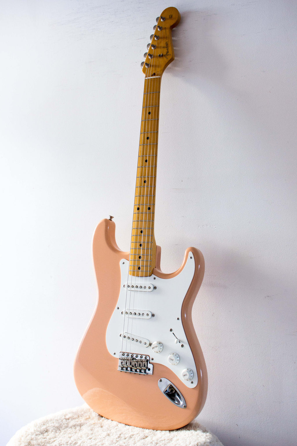 Fender Japan '57 Stratocaster ST57-58US Shell Pink 1998