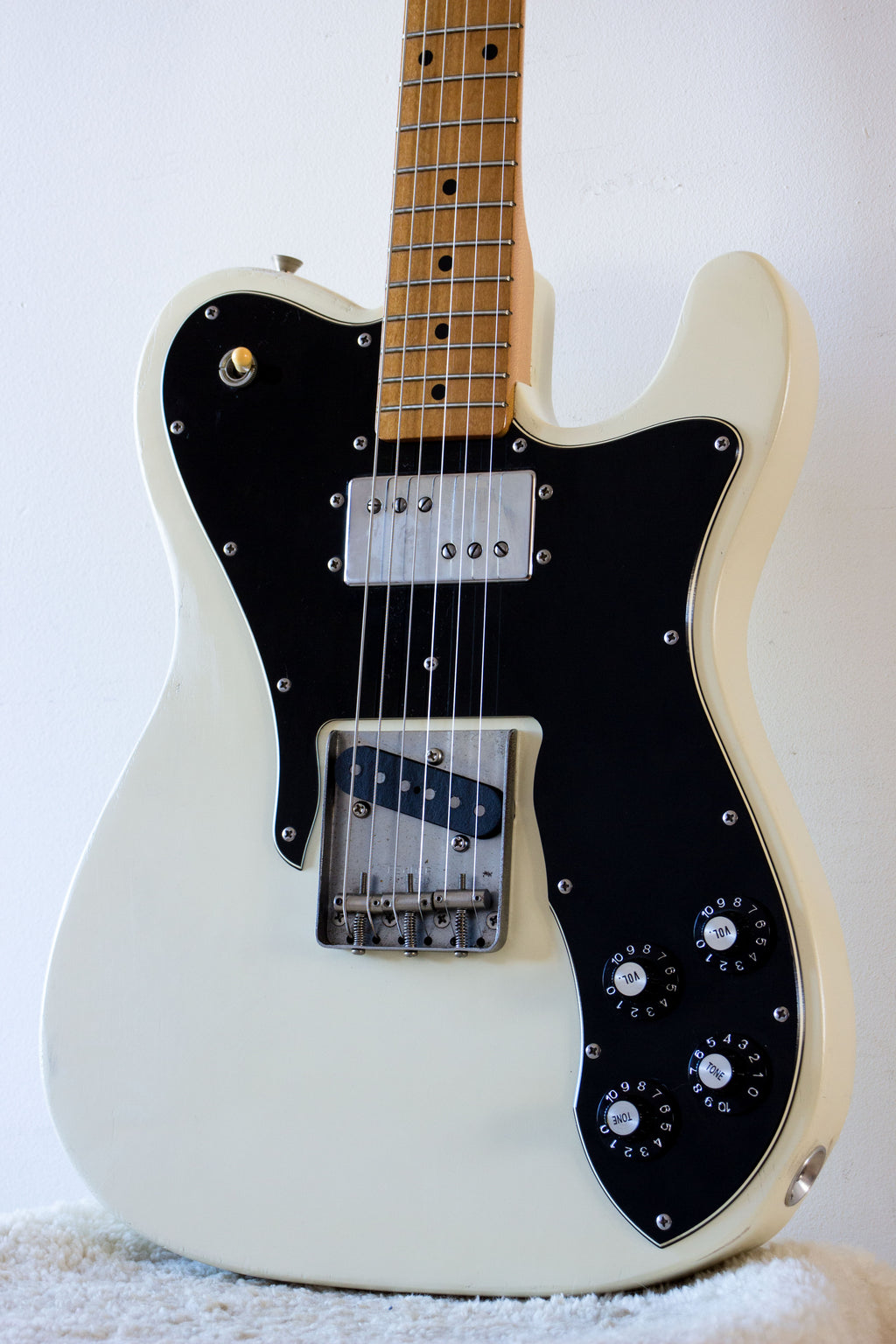 Fender Japan '72 Telecaster Custom TC72-70 Satin White 1998
