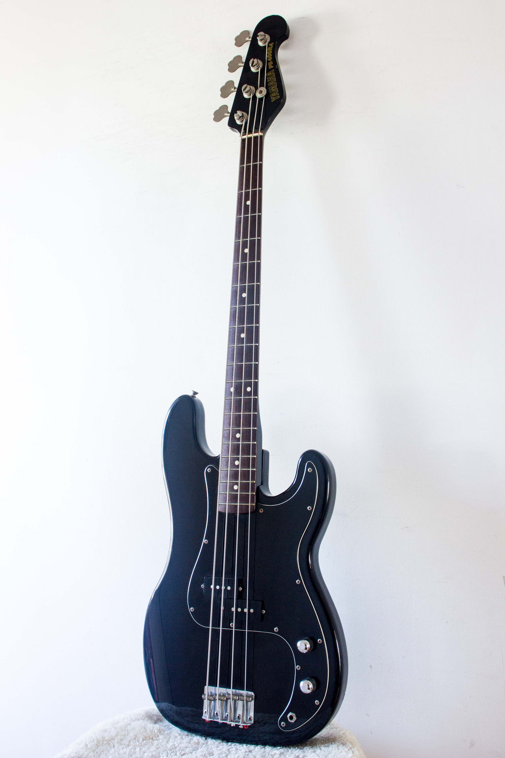 Yamaha PB400RA Bass Black 1986
