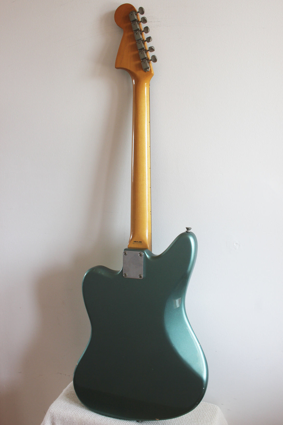 Used Fender Jaguar '66 Reissue Faded Ice Blue
