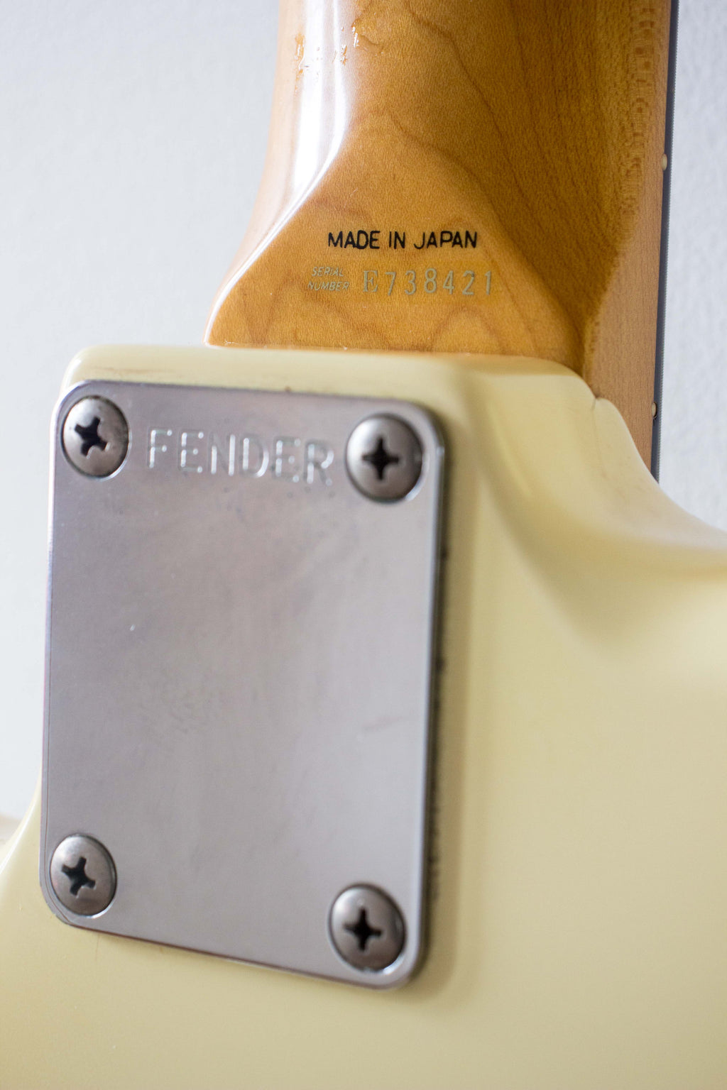 Fender Japan '62 Stratocaster ST62-55 Vintage White 1986