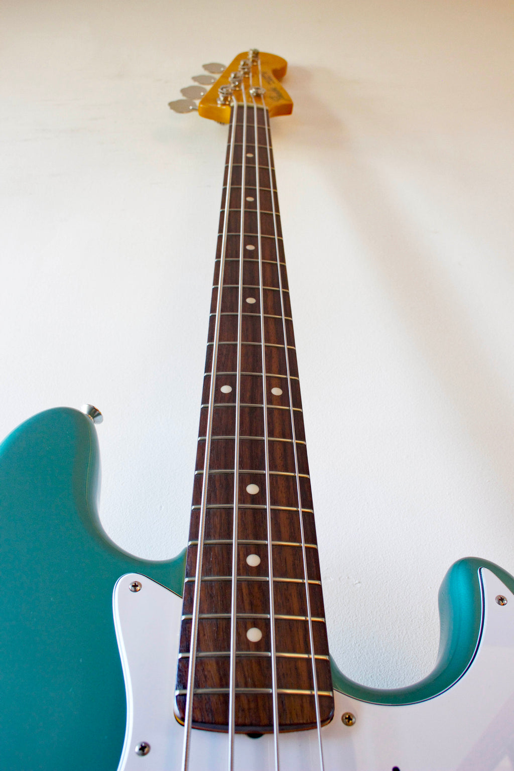 Fender Japan '62 Reissue Jazz Bass JB62-58 Ocean Turquoise Metallic 2006-08