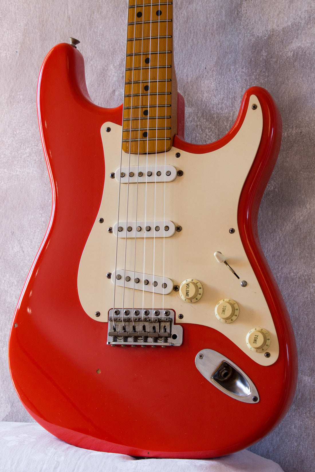 Fender American Vintage '57 Stratocaster Fiesta Red 1992