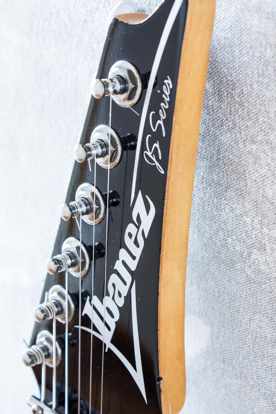 Ibanez JS600 Joe Satriani Model Black 1994 – Topshelf Instruments