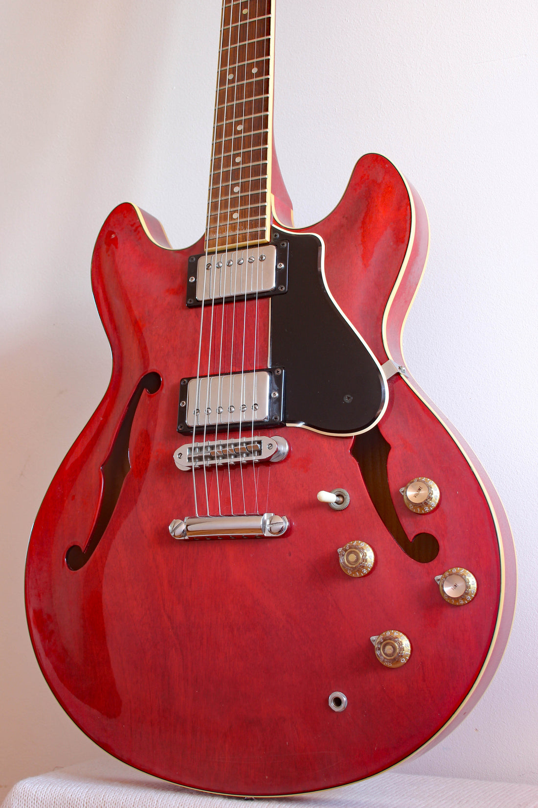 Used Yamaha SA700 Super Axe Semi-Hollow 1978