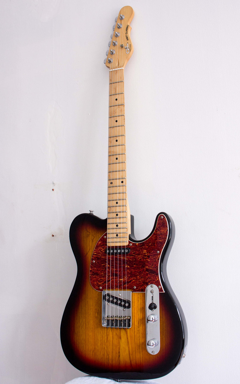 G&L Tribute ASAT Classic Sunburst 2009