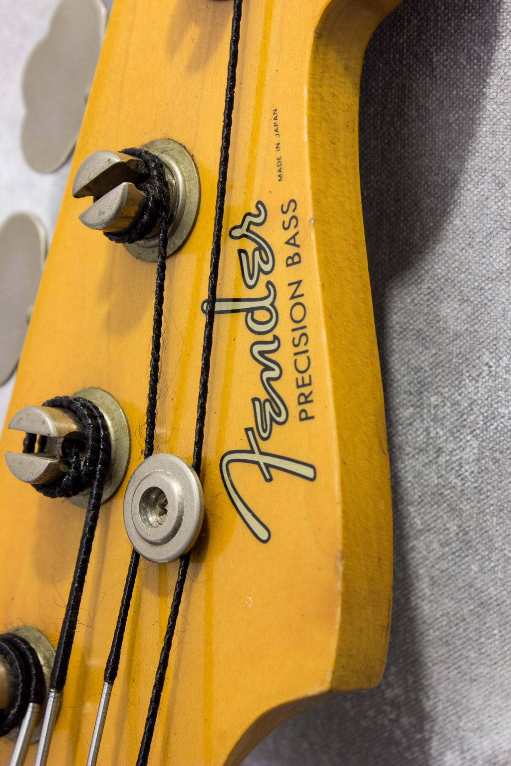 Fender Japan '57 Precision Bass PB57-95 Sunburst JV Serial 1982