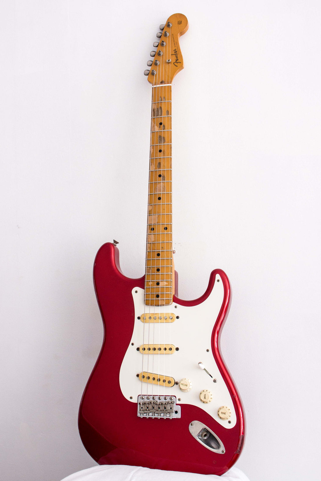 Fender Japan '54 Stratocaster ST54-115 Candy Apple Red 1987