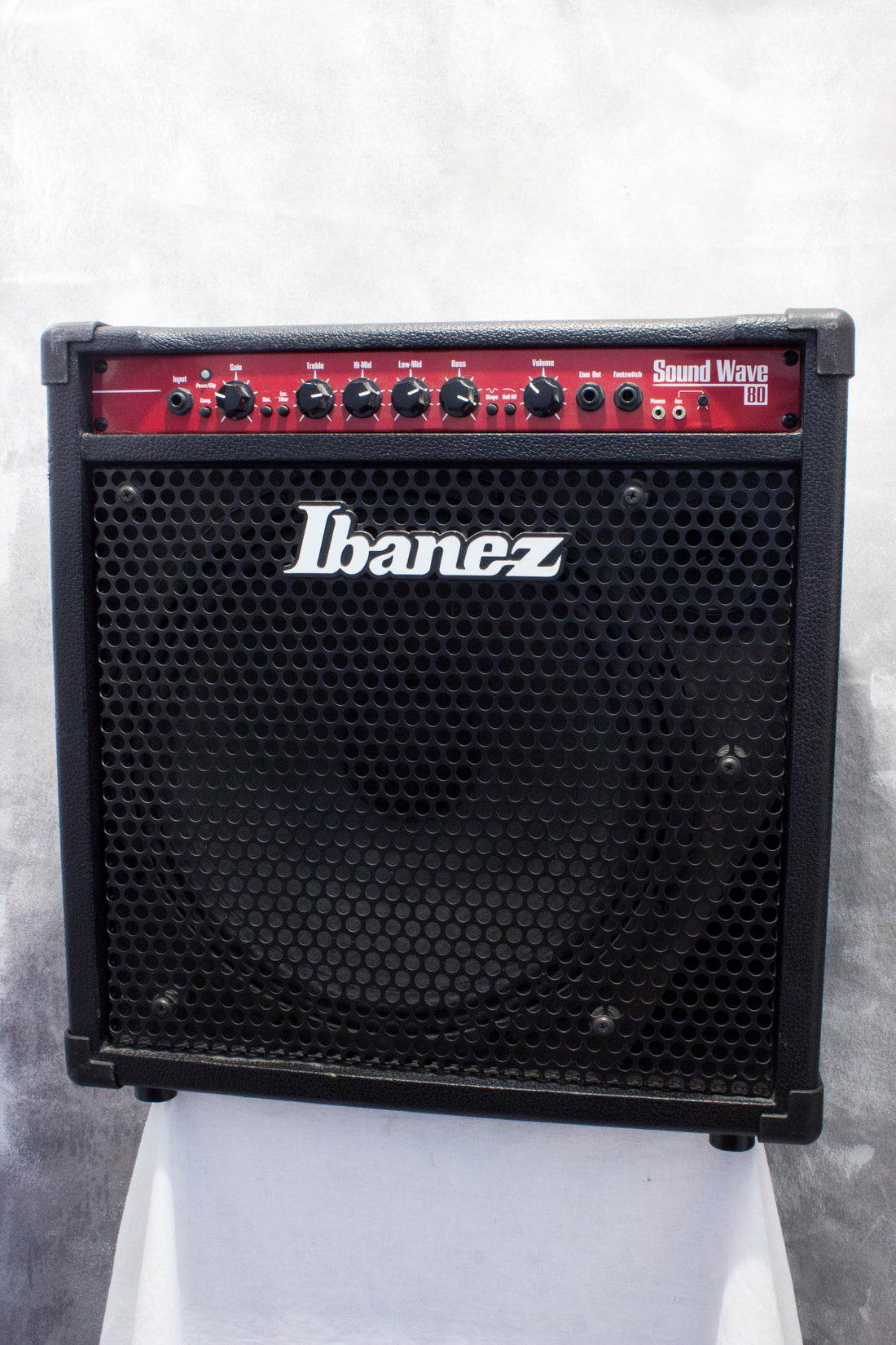 Ibanez Soundwave SW80 80W 1x15" Bass Combo Amp