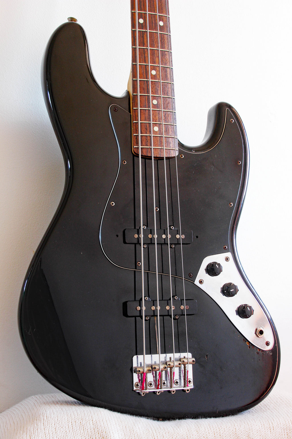 Used Squier MIJ Jazz Bass Silver Series Black 1991/2