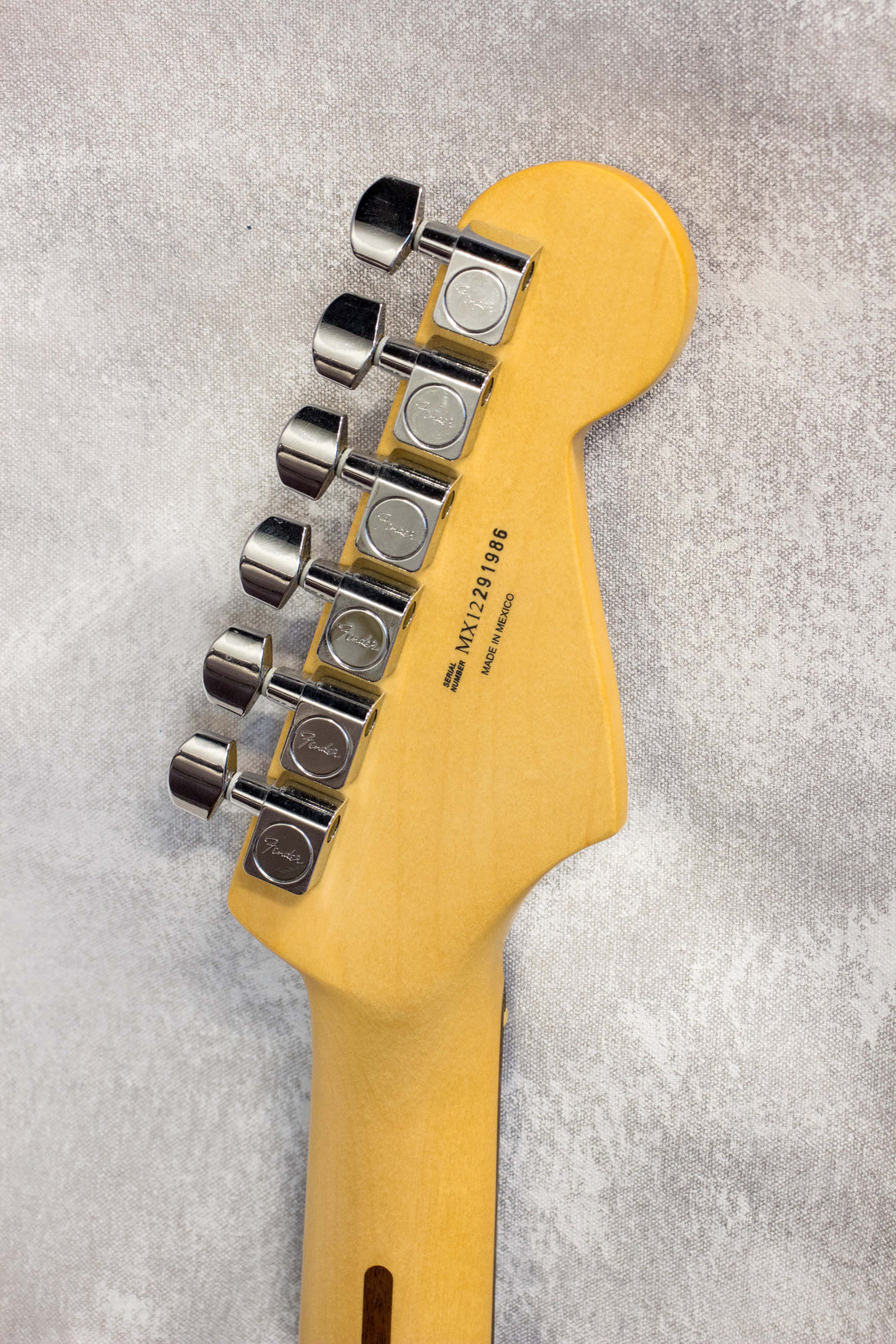 Fender Standard Stratocaster Sunburst Left Handed 2012