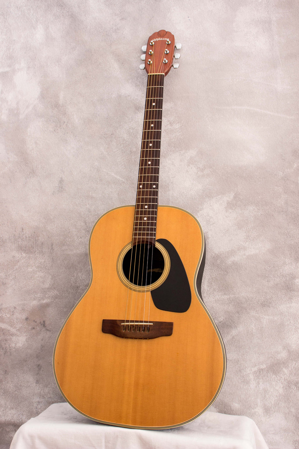 Applause by Ovation AA14 Roundback Acoustic 1970s