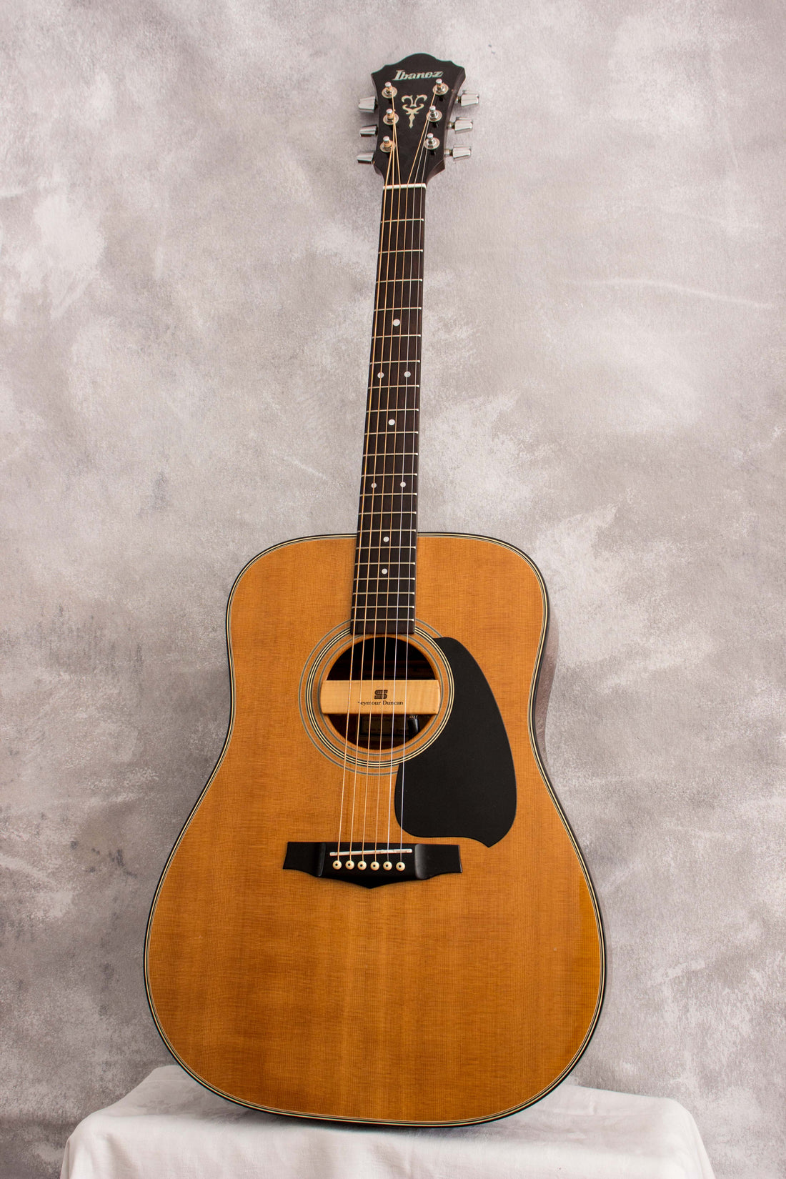 Ibanez V300S Dreadnought Acoustic 1981