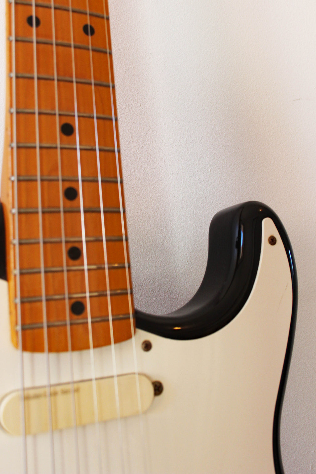 Used Fender Lace-Sensor '54 Reissue Stratocaster Black 1989