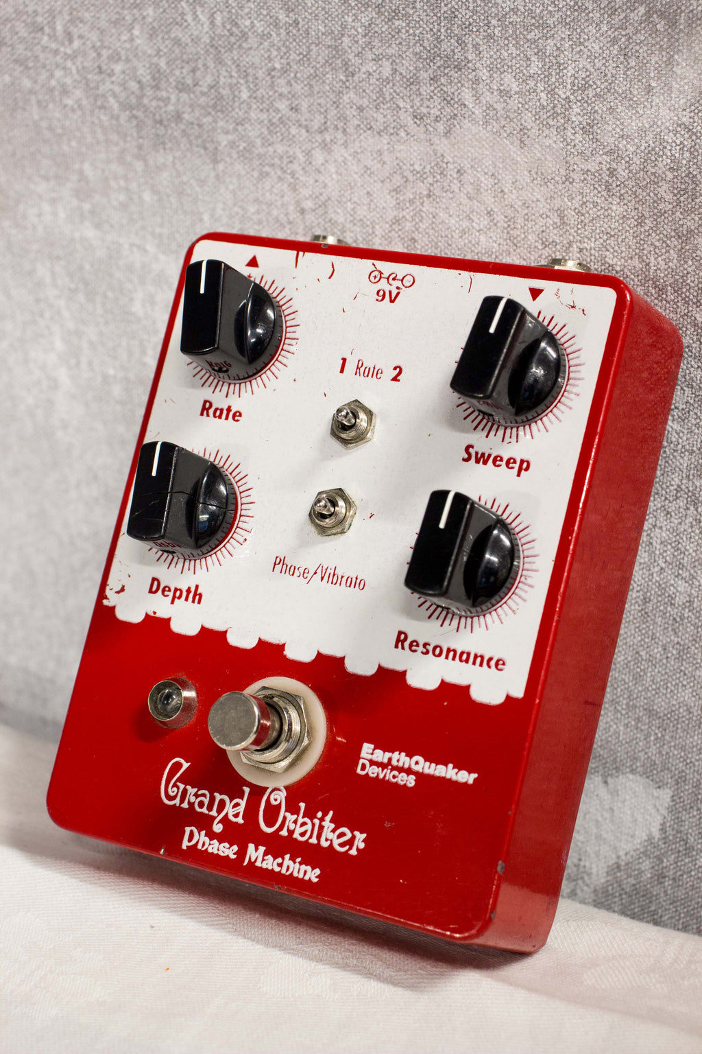 grand orbiter pedal EarthQuaker Devices Grand Orbiter Phase Machine v1 Pedal – Topshelf Instruments