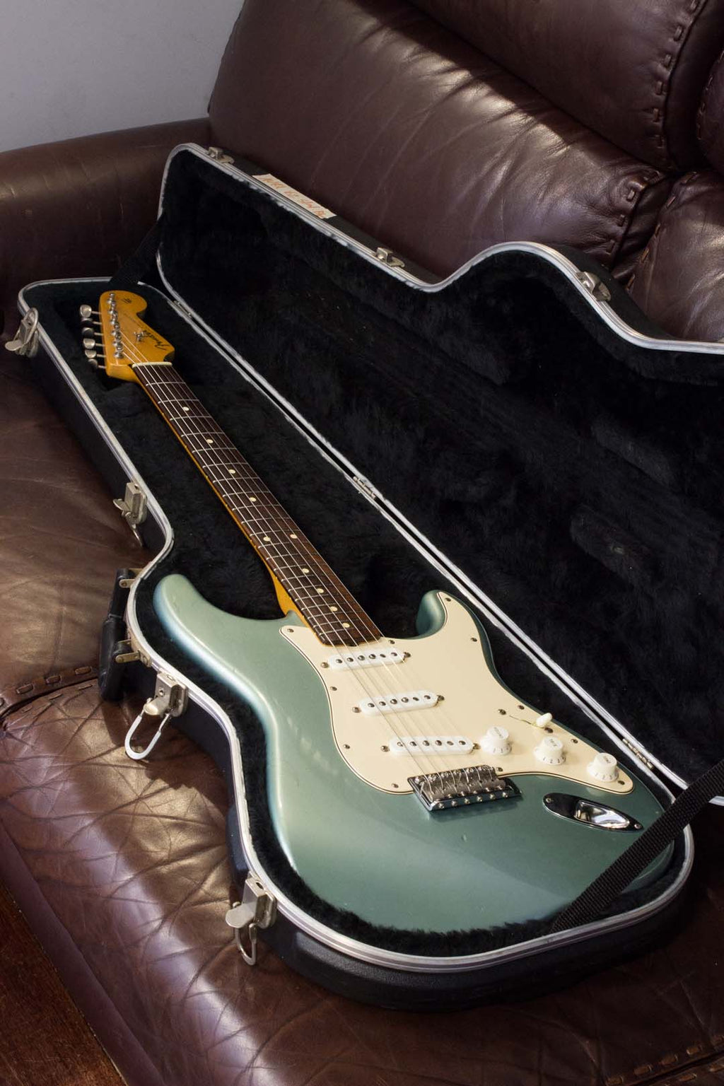 Fender American Vintage '62 Stratocaster Ice Blue Metallic 2001
