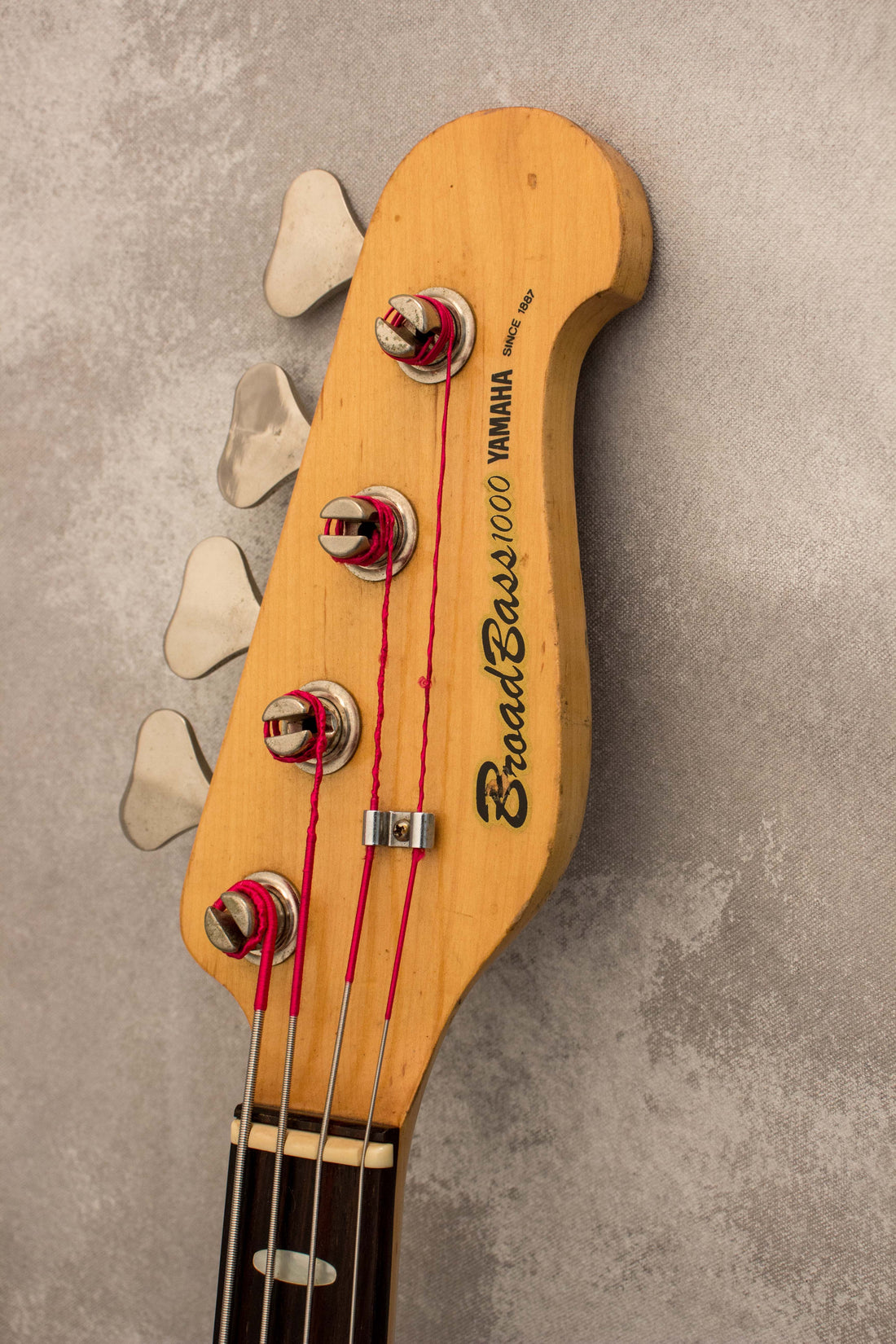 Yamaha BB1000 Broad Bass Natural 1977