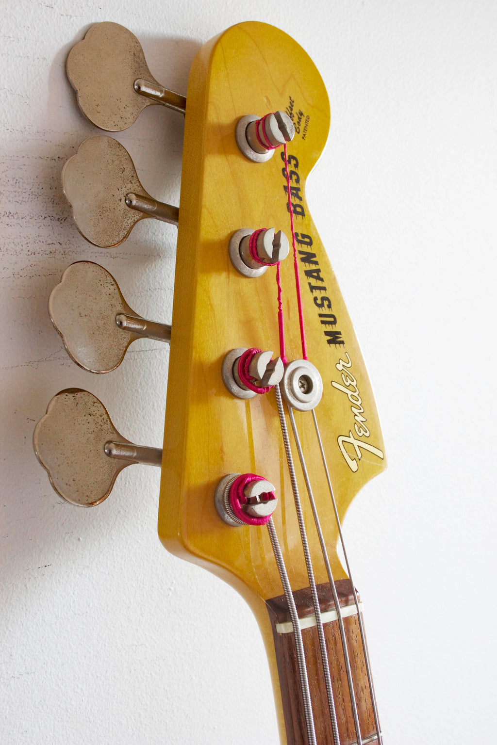 Fender Mustang Bass Fiesta Red 1999-02