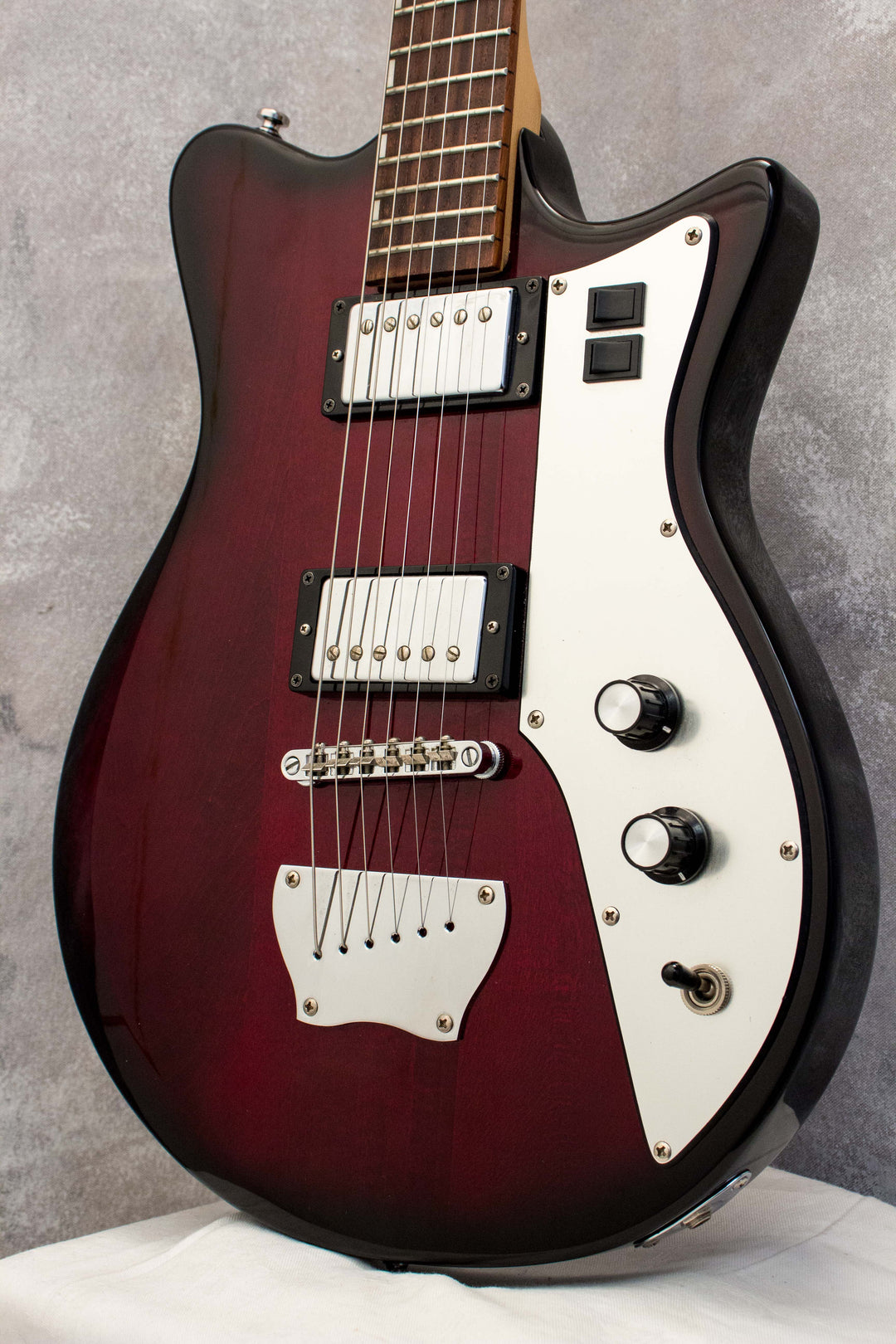 Ibanez JTK1 Jet King Black Red Sunburst 2003 – Topshelf Instruments
