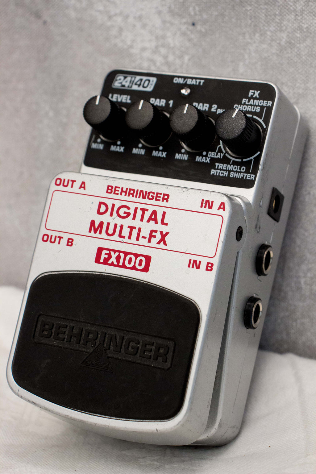 Behringer FX100 Digital Multi-FX Pedal