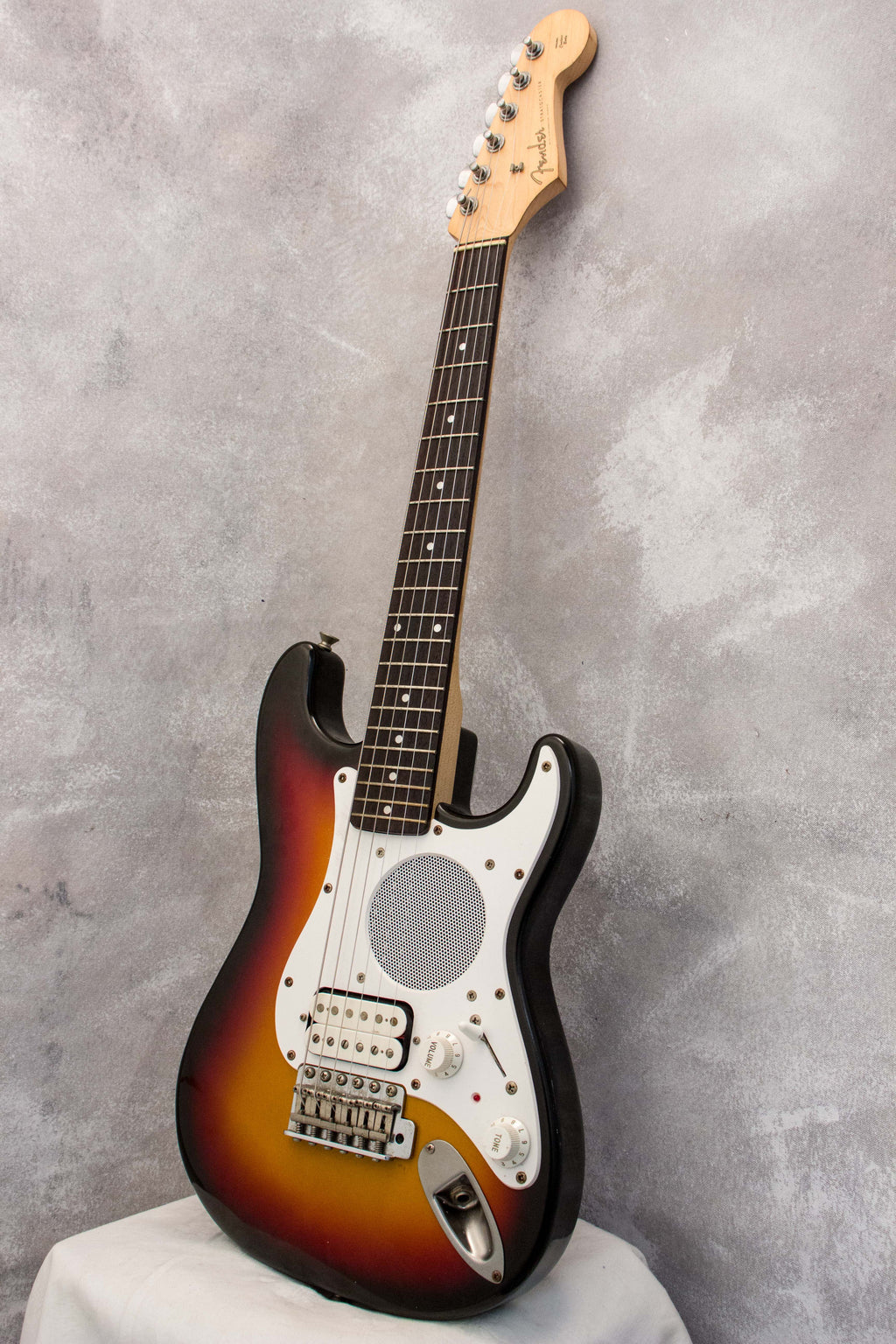 Fender Japan ST-Champ Mini Stratocaster Sunburst 1994 – Topshelf