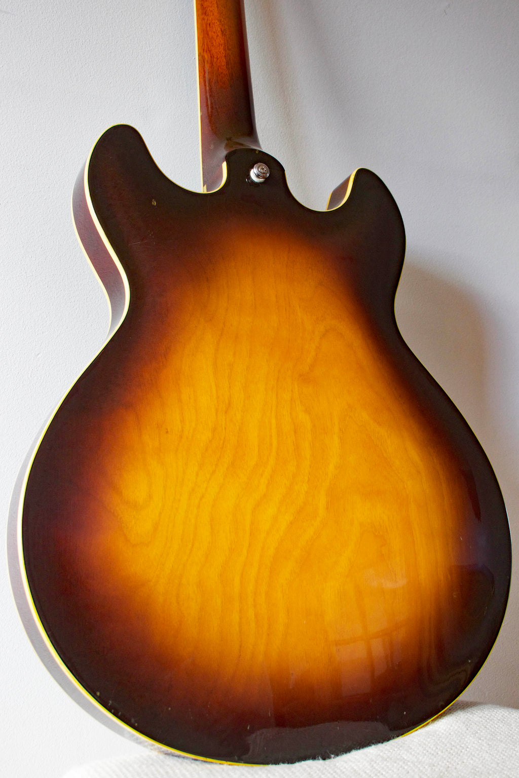 Yamaha SA-1200s Semi Hollow Brown Sunburst 1982