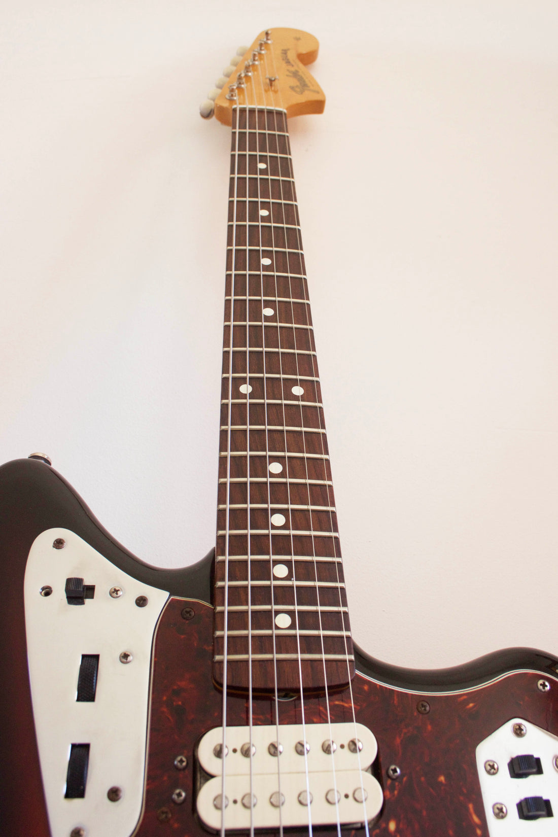 Fender Classic Player Jaguar Special HH Sunburst 2012