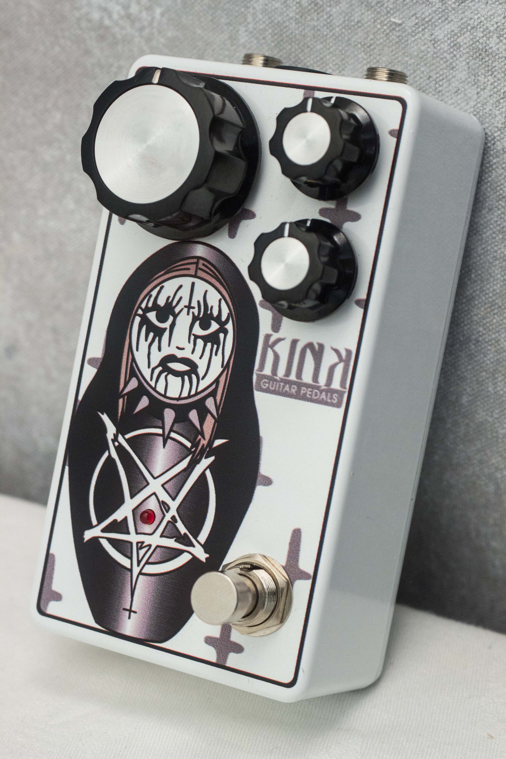 Kink Defeder of the Hate Fuzz Pedal