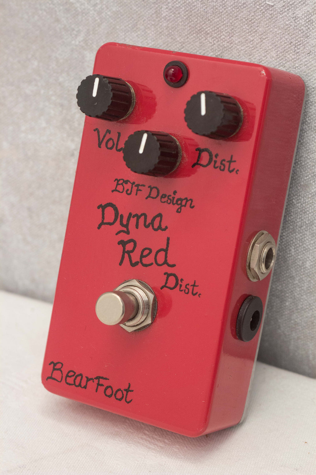Bearfoot FX Dyna Red Distortion Pedal