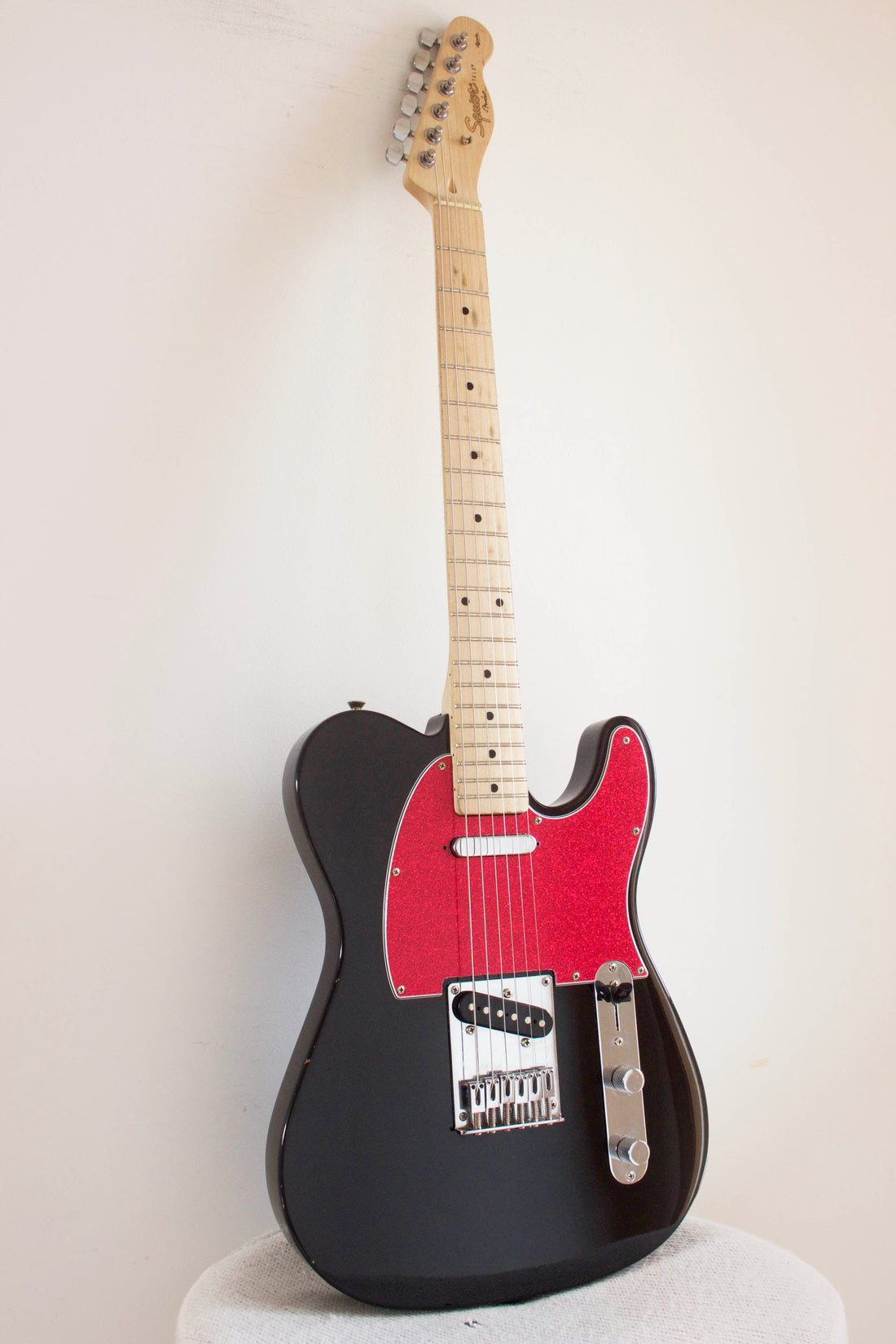 Squier Affinity Series Telecaster Black/Red 2016