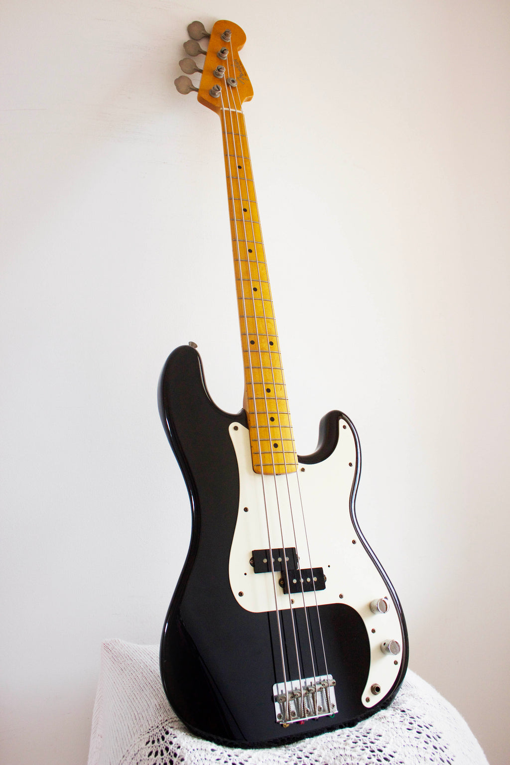 Fender Precision Bass '57 Reissue Black 1997-00