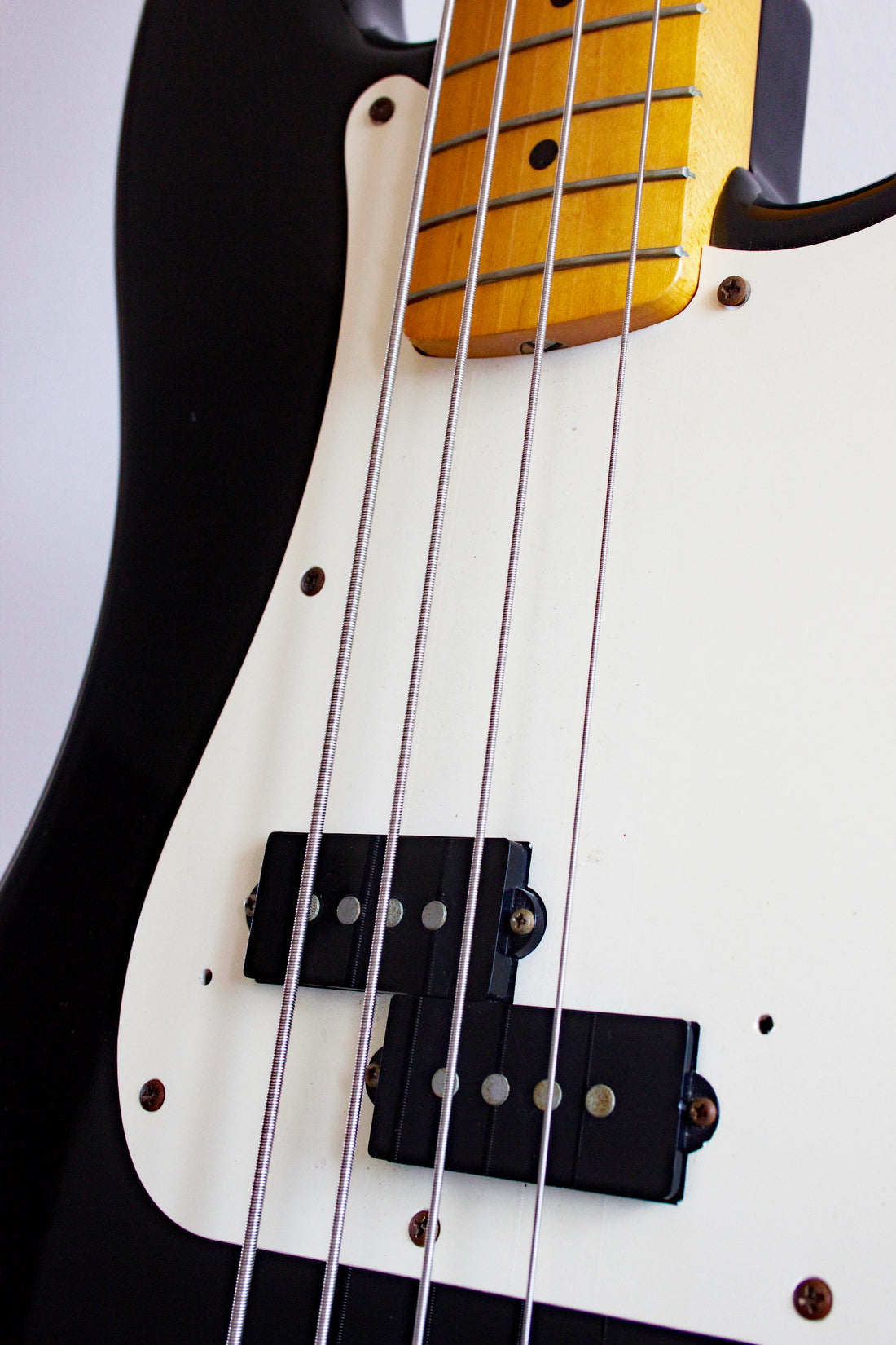 Fender Precision Bass '57 Reissue Black 1997-00