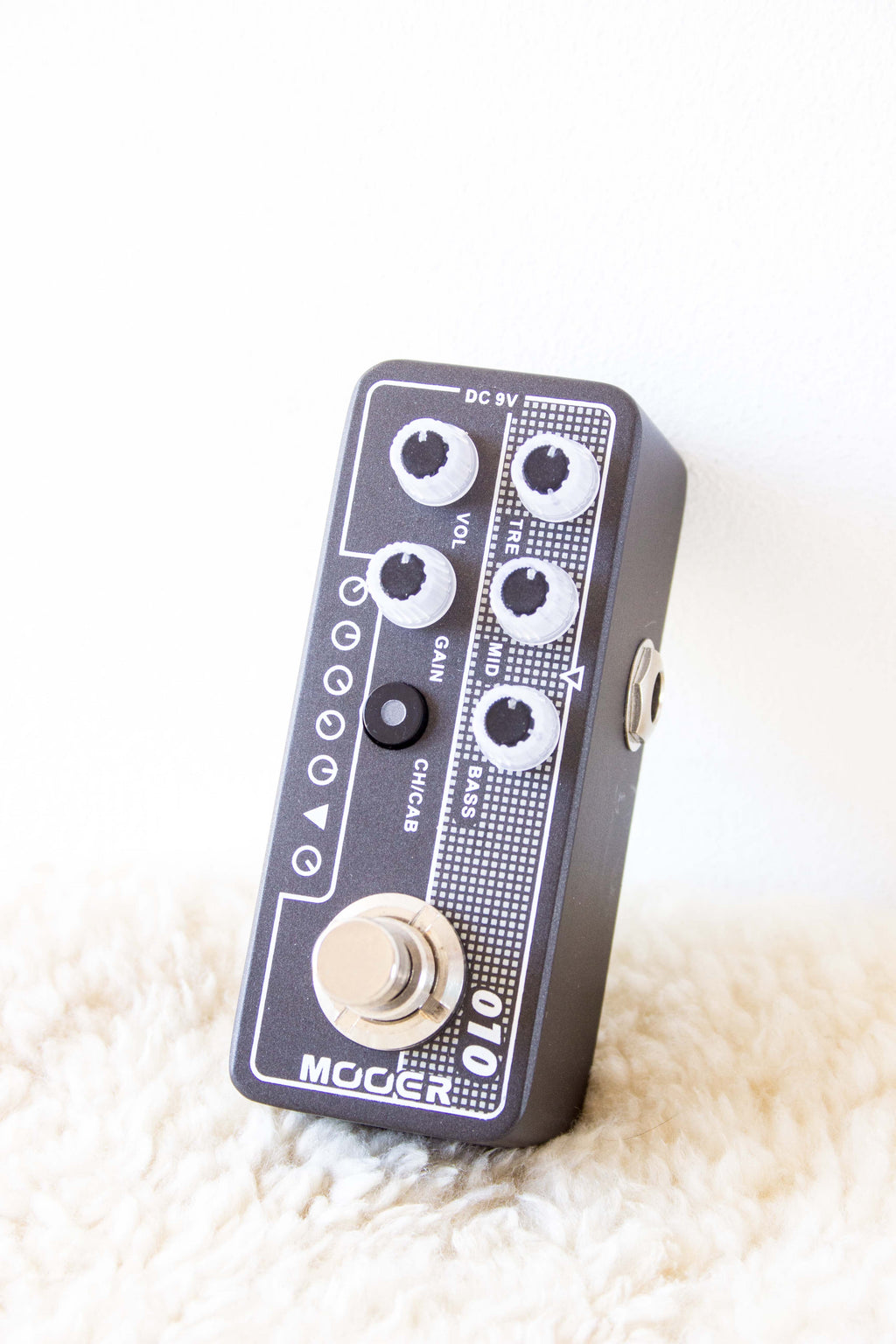 Mooer Micro Preamp 010 - Two Stones