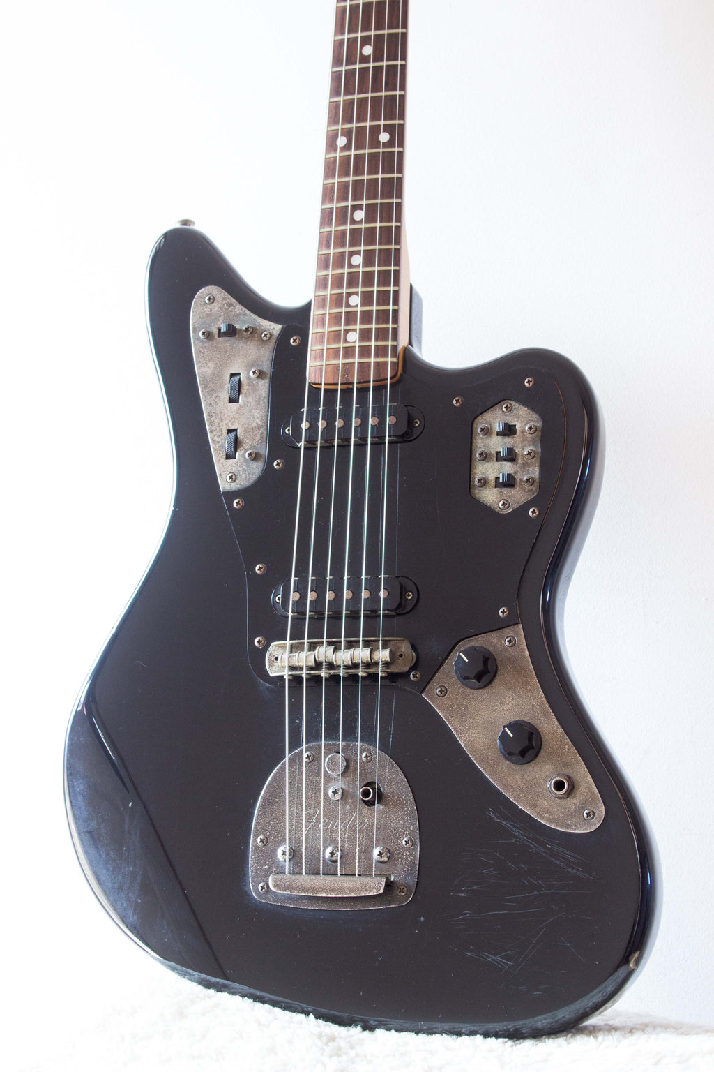 Fender Japan Jaguar JG66-110 Black on Black 1999-02