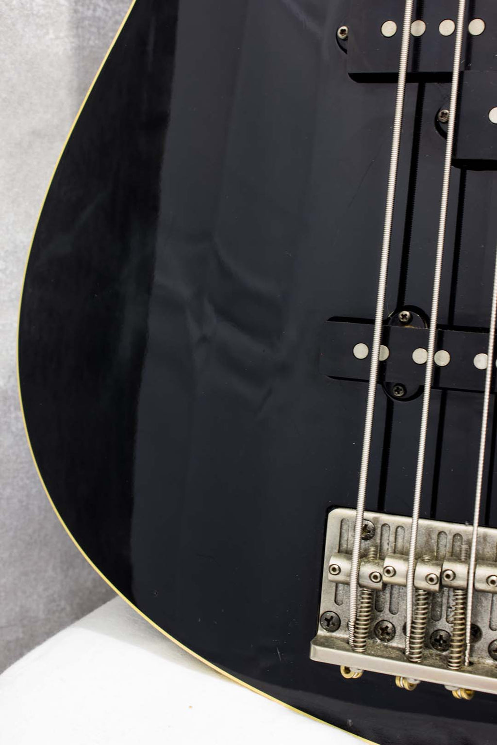 Fender Japan Aerodyne Jazz Bass Black 2003