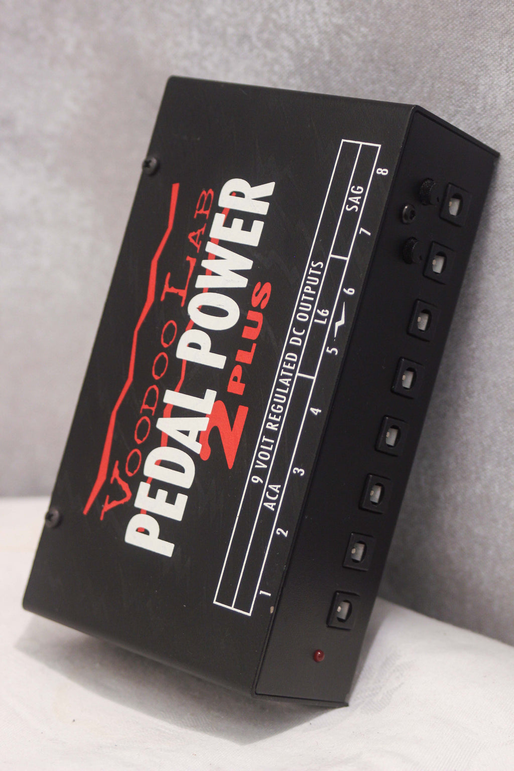 voodoo labs pedal power ii Voodoo Lab Pedal Power 2 Plus Isolated Power Supply – Topshelf Instruments