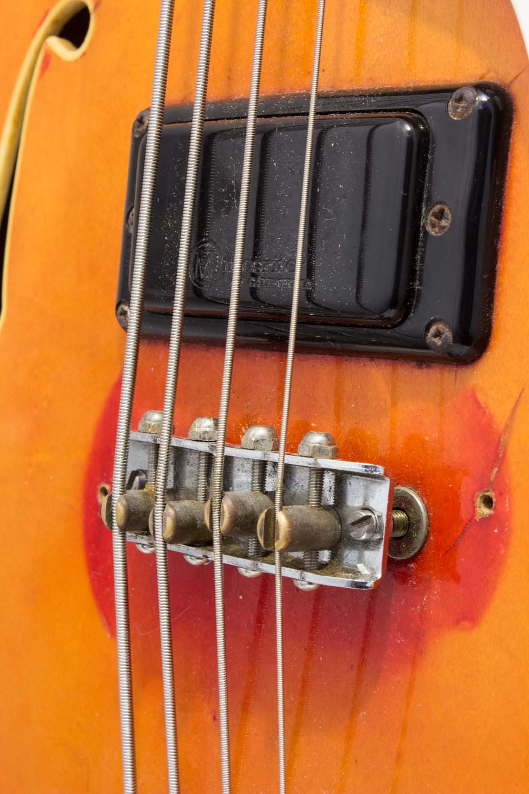 Mosrite Celebrity III Bass Red 1968