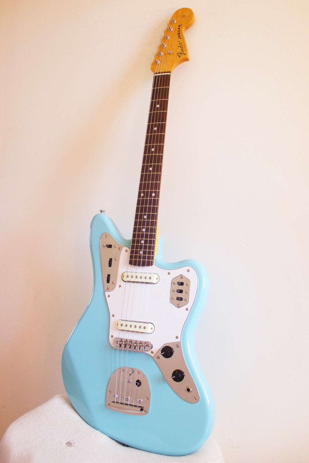 Fender Traditional 60s Jaguar Sonic Blue 2017