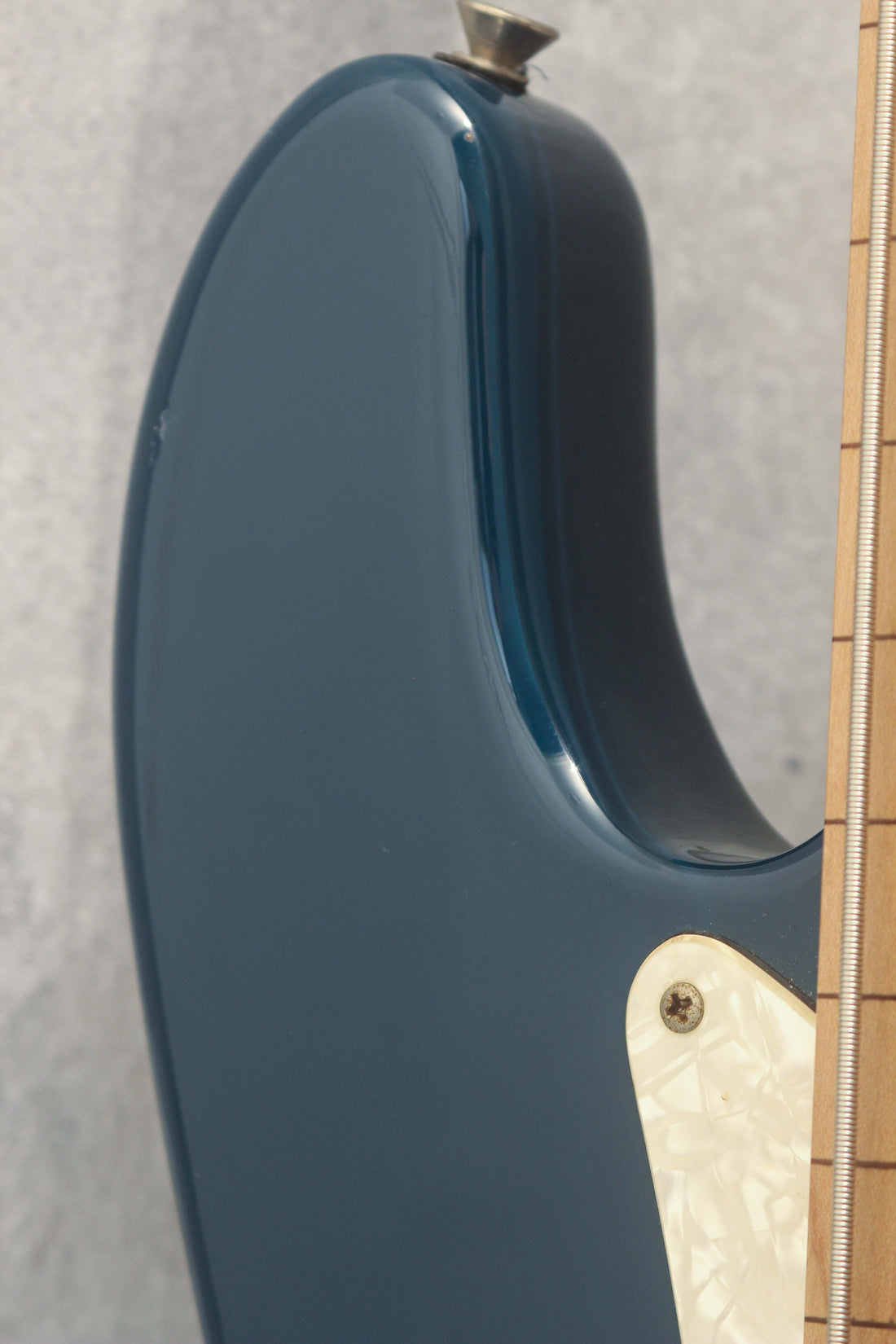 Brian by Bacchus Fretless JB-Style Teal 1998