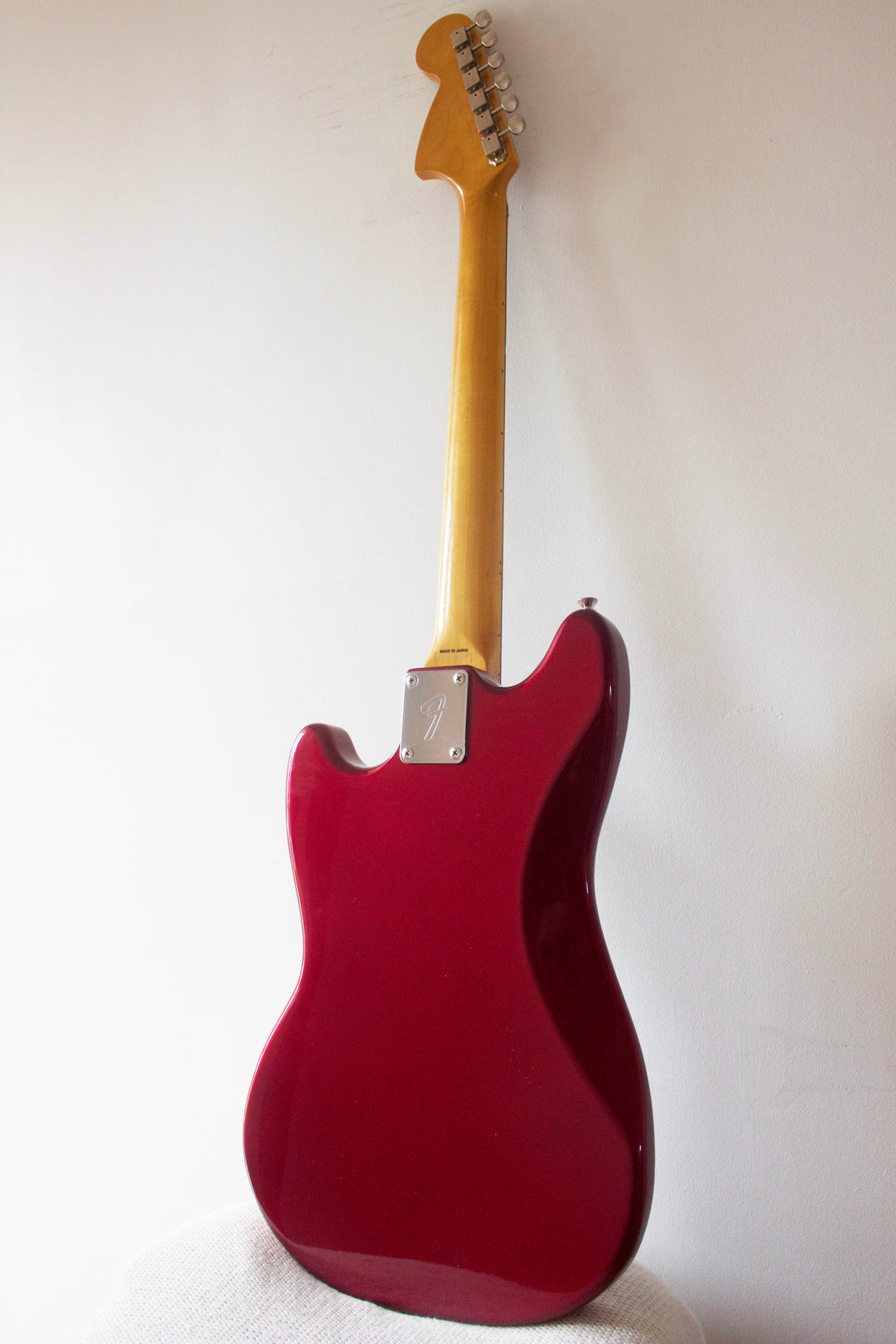 Fender '69 Reissue Mustang MG69 Old Candy Apple Red 2010-11