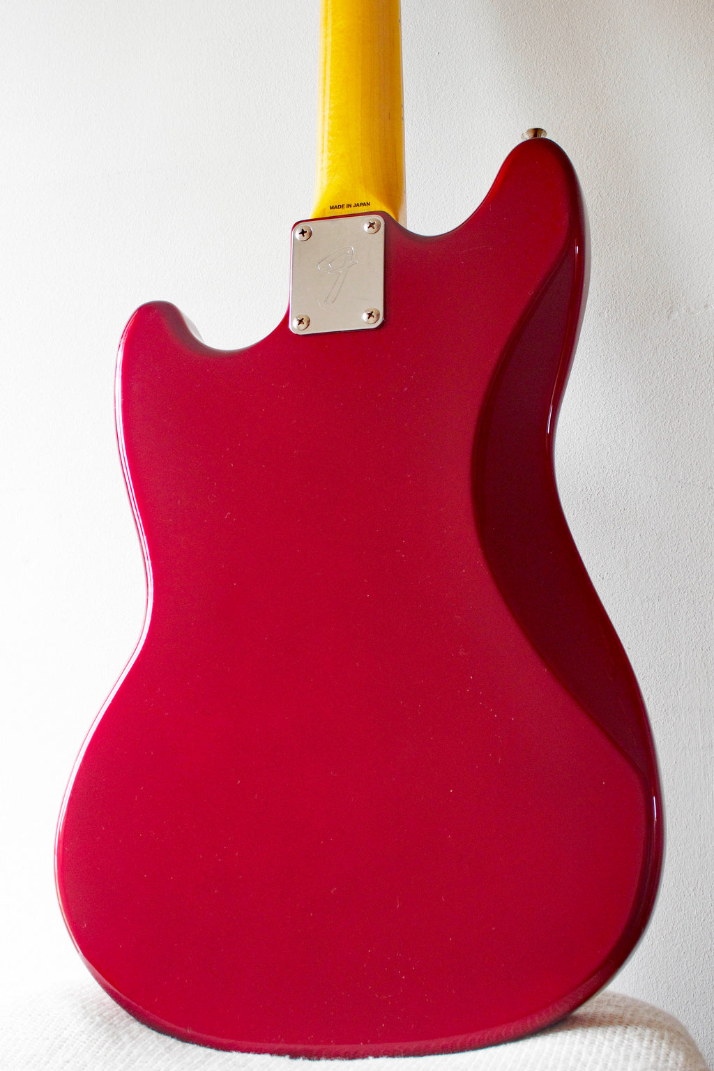 Fender '69 Reissue Mustang MG69 Old Candy Apple Red 2010-11