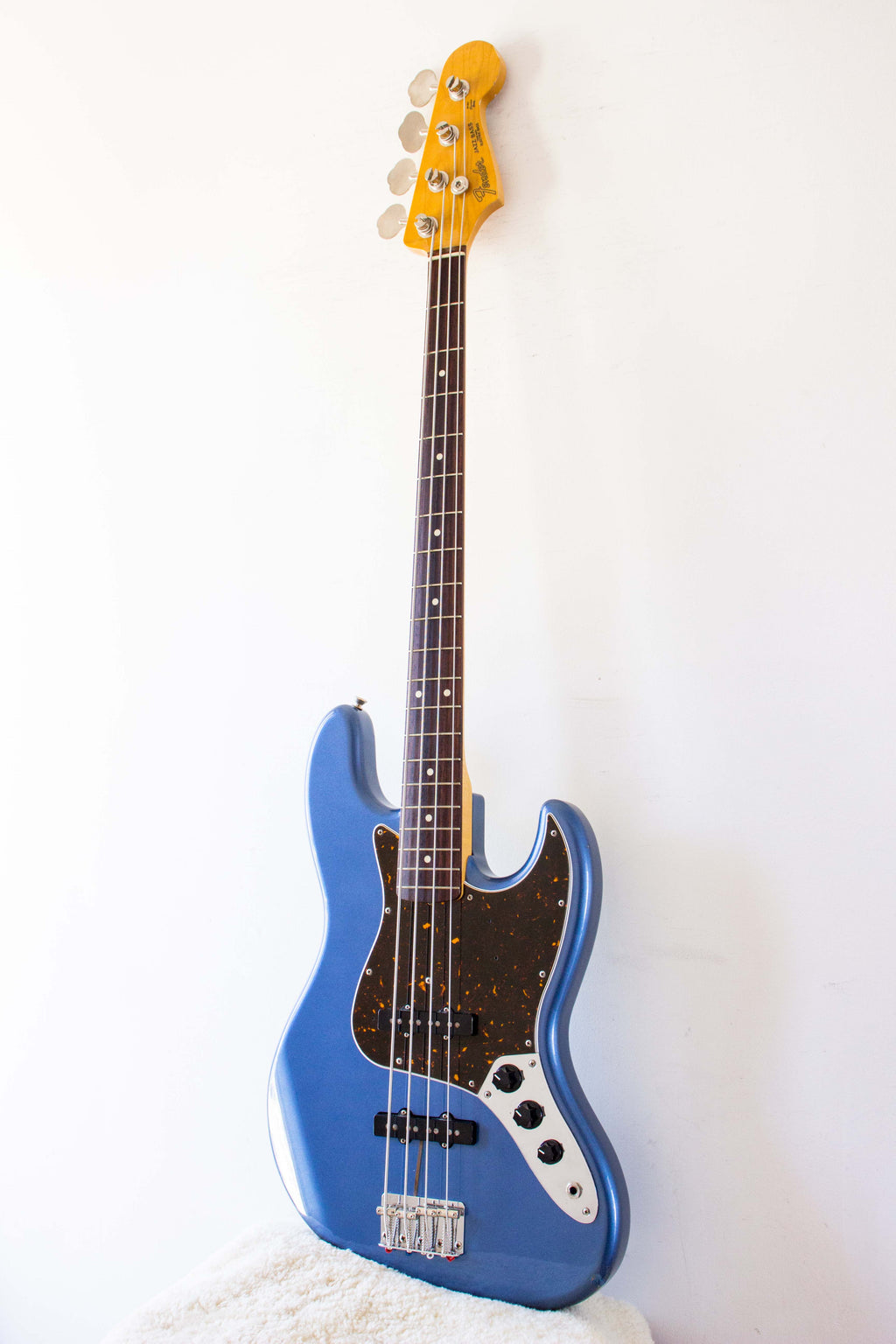 Fender Japan ‘62 Reissue Jazz Bass JB62-75US Old Lake Placid Blue 2014