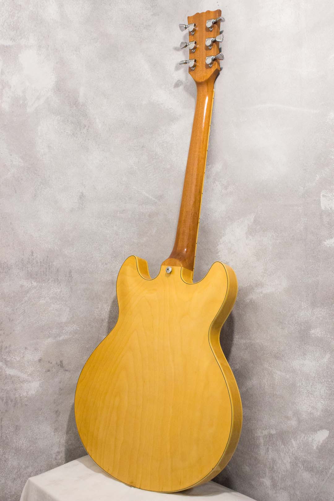 Yamaha SA700 Super Axe Natural 1979