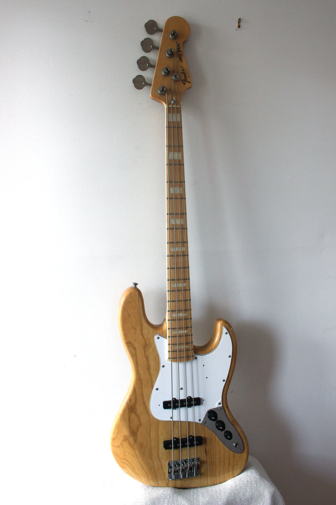 Used Fender Jazz Bass '75 Reissue Natural 2010/11