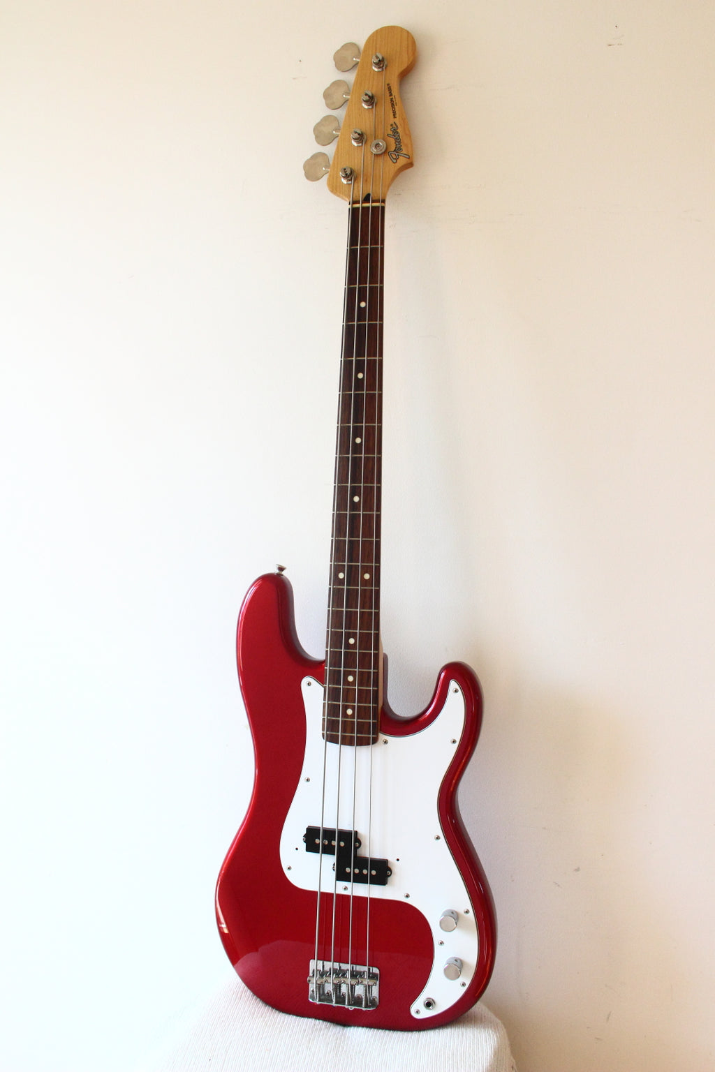 Fender Precision Bass Japan Standard Candy Apple Red 2007-08
