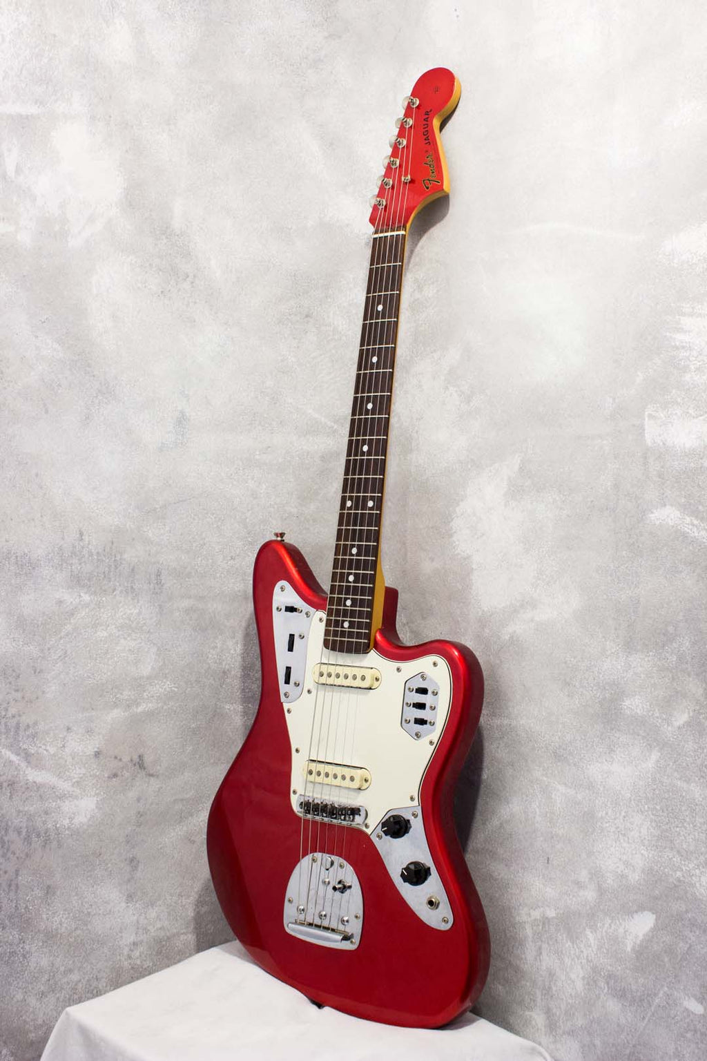 Fender Japan Jaguar JG66-85 Candy Apple Red 2000