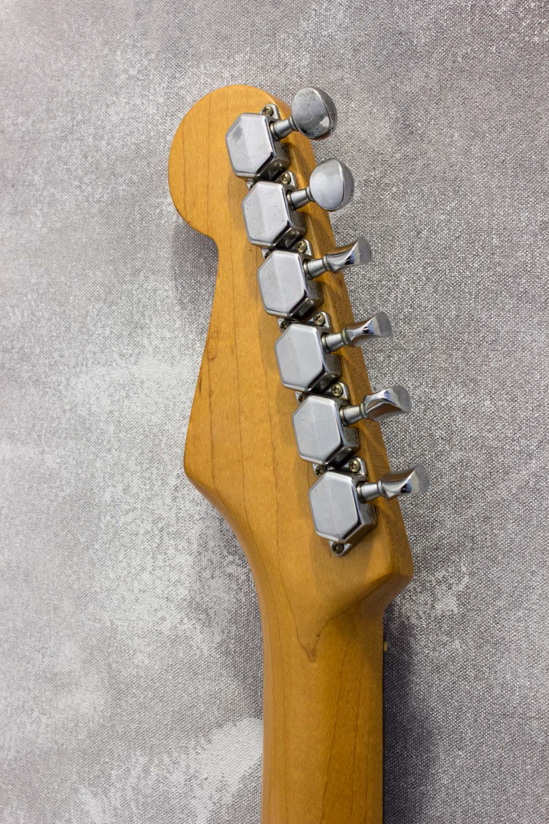 Squier Stratocaster SST30 JV Serial Vintage White MIJ 1984