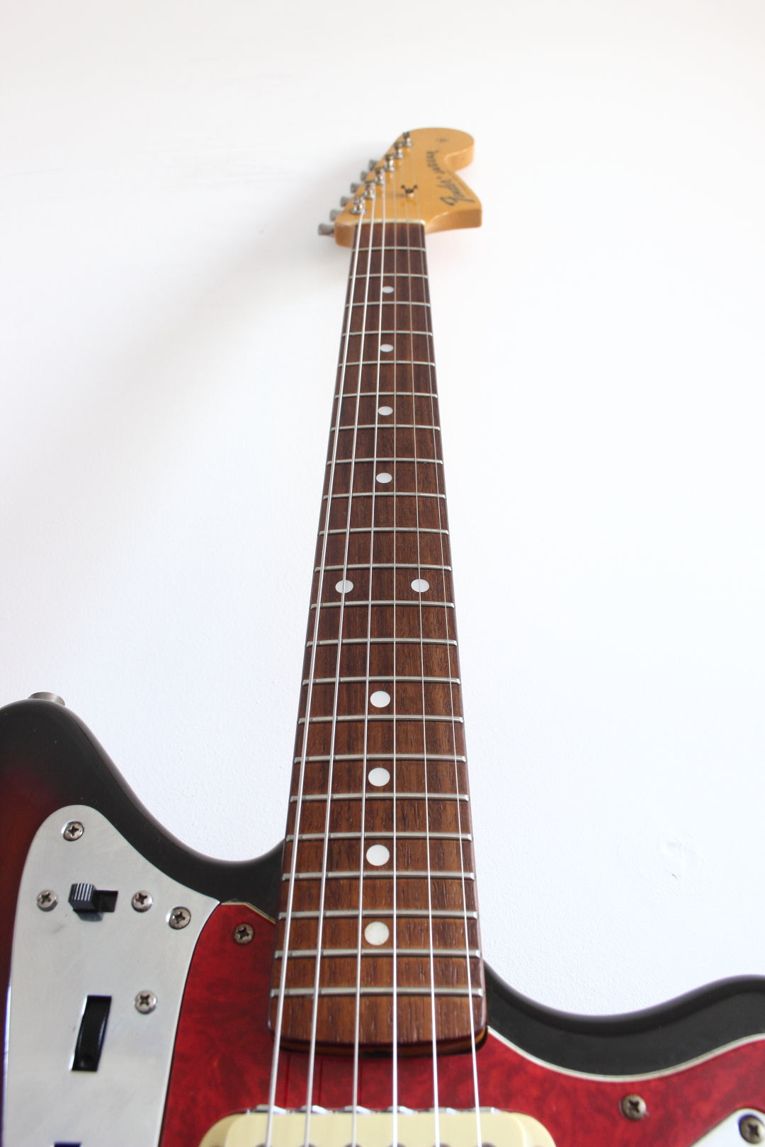 Fender Jaguar '66 Reissue 3-Tone Sunburst 1997-00