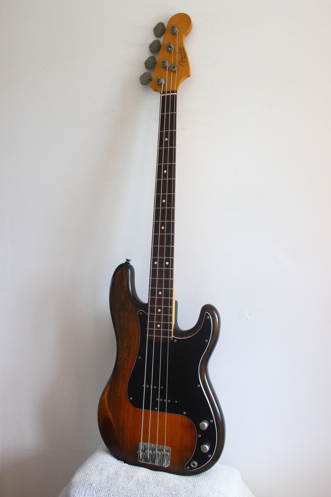 Fender JPGW Modded '62 Reissue Precision Bass Hand Rubbed Sunburst 1986-87