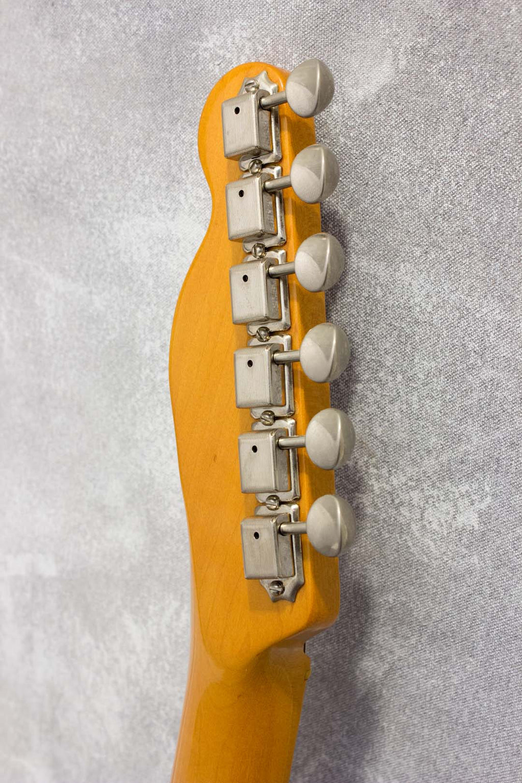 Fender American Vintage '52 Telecaster Butterscotch 2004